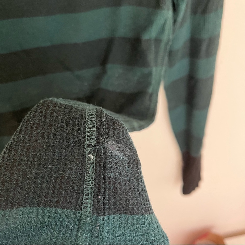 Hurley Striped Thermal Long Sleeve - Picture 7 of 9